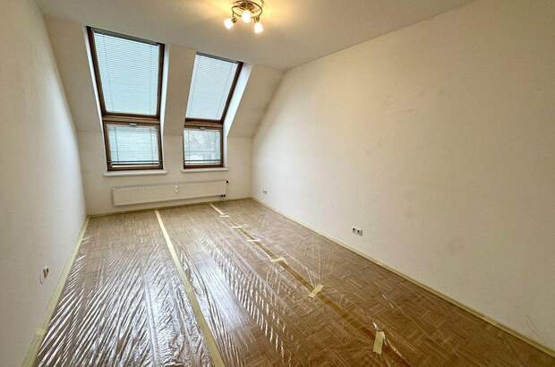 Altbauwohnung mit Balkon mieten in 8020 Graz (Bild 4)