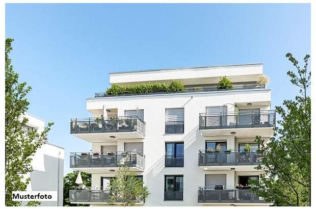 Mehrfamilienhaus kaufen in 2231 Strasshof (Bild 1)