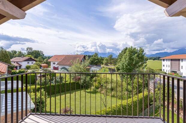 Wohnung mit Balkon kaufen in 83416 Saaldorf (Bild 1)
