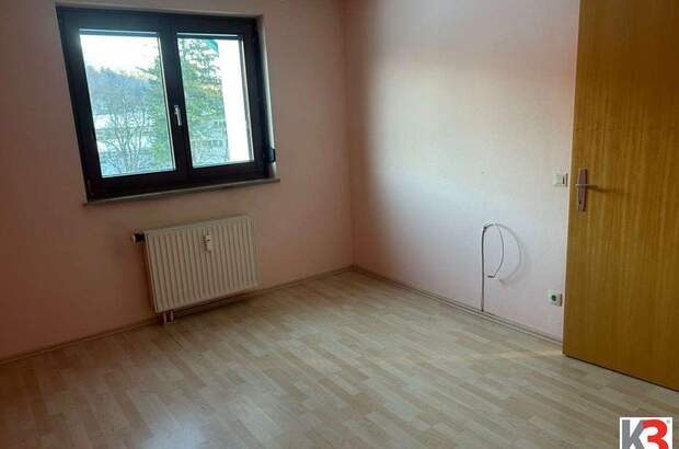 Altbauwohnung mit Balkon kaufen in 5412 Puch (Bild 2)