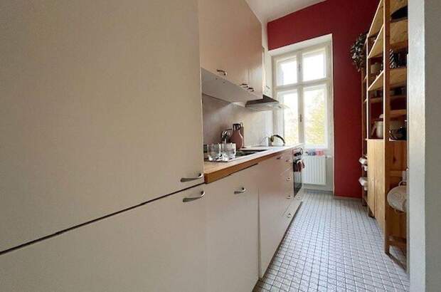 Altbauwohnung mit Balkon mieten in 8010 Graz (Bild 4)