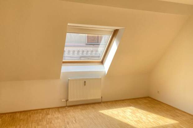 Altbauwohnung mieten in 8010 Graz (Bild 2)