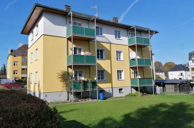 Wohnung mit Balkon kaufen in 4910 Ried (Bild 1)