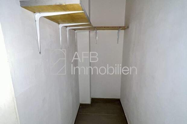 Altbauwohnung mit Balkon kaufen in 8020 Graz (Bild 4)