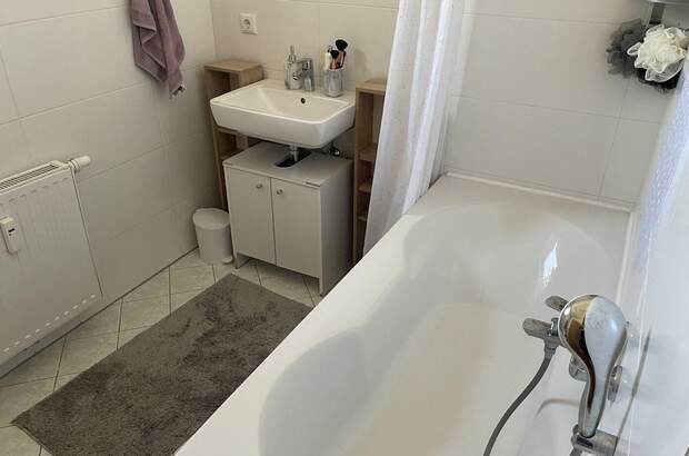 Wohnung mit Balkon mieten in 4800 Attnang (Bild 1)