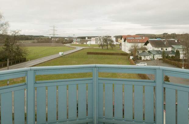 Wohnung mit Balkon mieten in 4910 Ried (Bild 2)