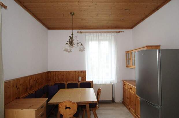 Altbauwohnung mit Balkon mieten in 4230 Pregarten (Bild 1)