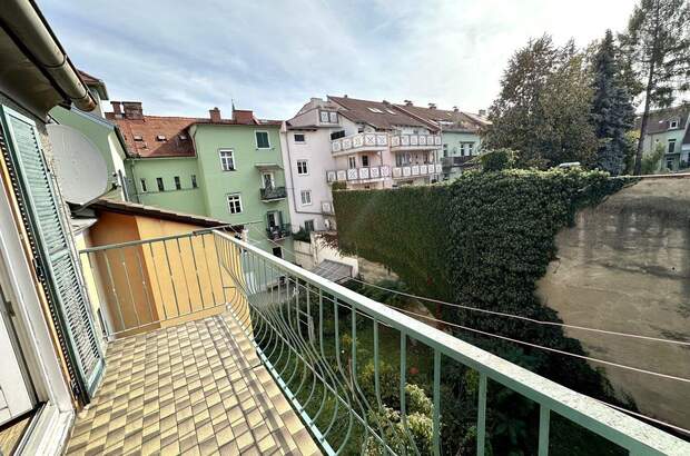 Altbauwohnung mit Balkon kaufen in 8010 Graz (Bild 1)