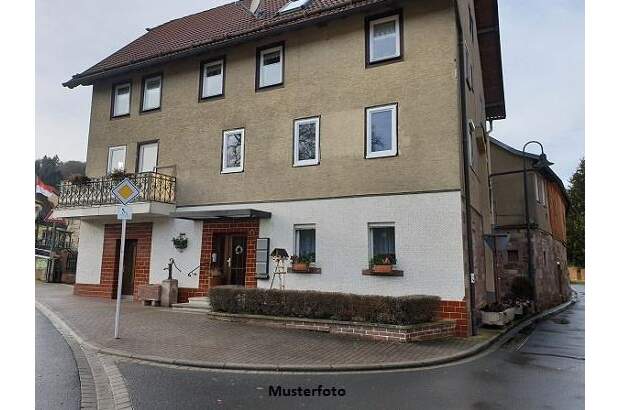 Wohnanlage kaufen in 2640 Gloggnitz (Bild 1)