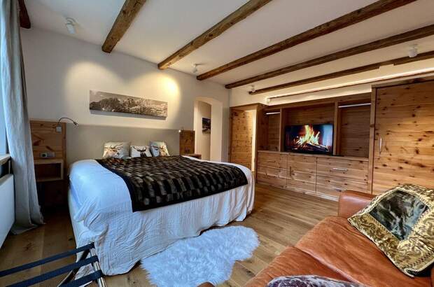 Altbauwohnung mit Balkon kaufen in 6370 Kitzbühel (Bild 1)