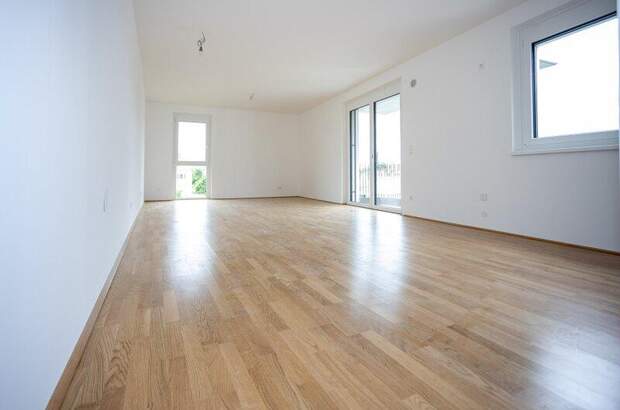 Terrassenwohnung kaufen in 2700 Wr. Neustadt