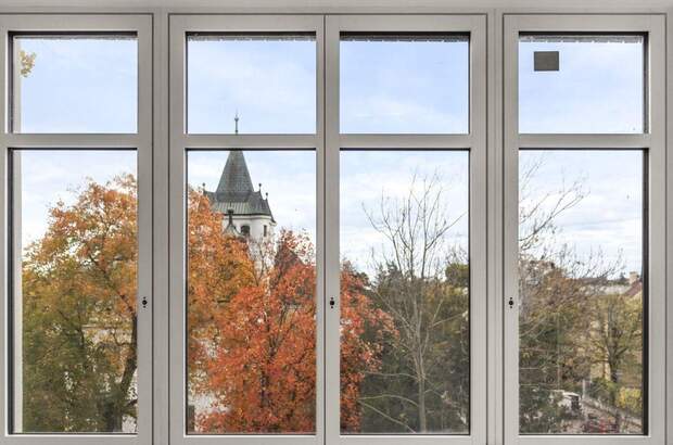 Altbauwohnung mit Balkon kaufen in 1130 Wien (Bild 1)