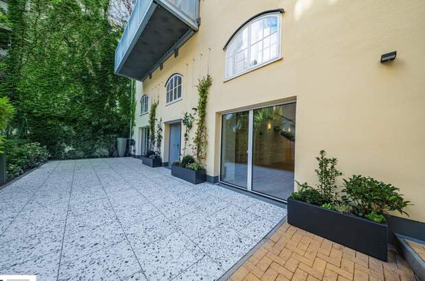 Altbauwohnung mit Balkon kaufen in 1040 Wien (Bild 4)