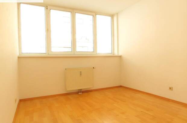 Altbauwohnung mit Balkon mieten in 1070 Wien (Bild 4)