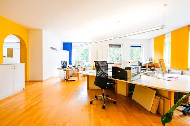 Gewerbeobjekt kaufen in 6370 Kitzbühel (Bild 2)