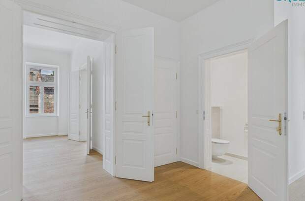 Altbauwohnung mit Balkon mieten in 1190 Wien (Bild 2)