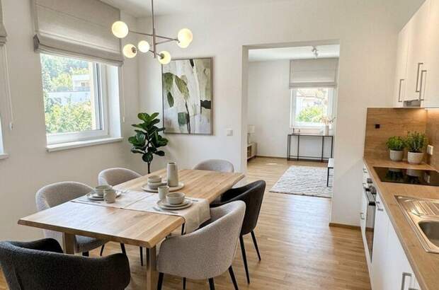 Altbauwohnung mit Balkon mieten in 8010 Graz (Bild 2)
