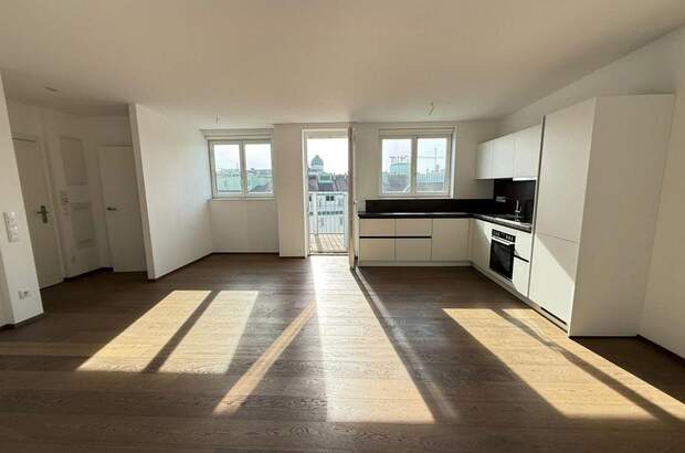 Altbauwohnung mit Balkon kaufen in 1050 Wien (Bild 3)