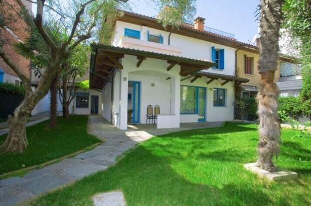 Haus mit Garten kaufen in 33054 Lignano Sabbiadoro (Bild 1)