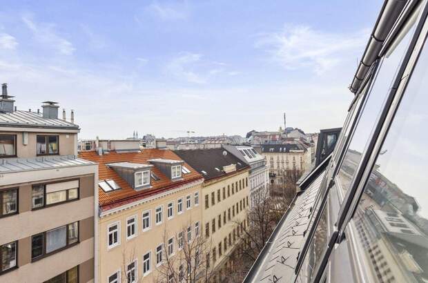 Altbauwohnung mit Balkon kaufen in 1090 Wien