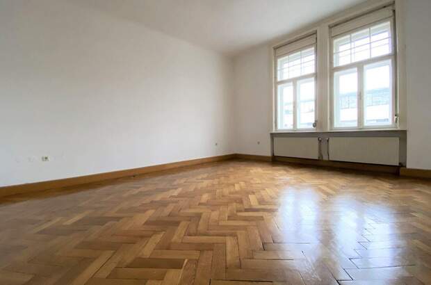 Altbauwohnung mit Balkon mieten in 8010 Graz (Bild 3)