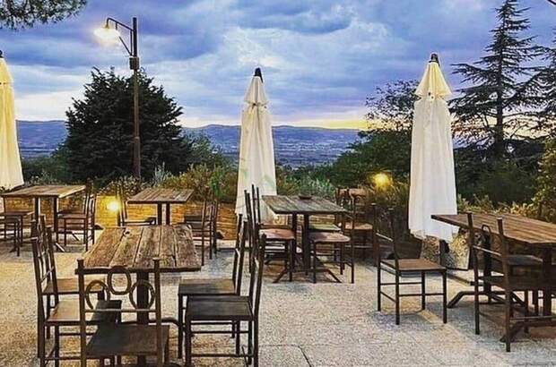 Haus kaufen in 6081 Assisi (Bild 1)