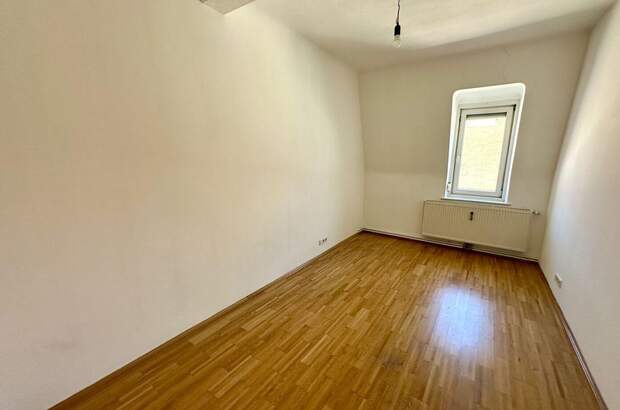 Altbauwohnung mit Balkon kaufen in 8020 Graz (Bild 2)