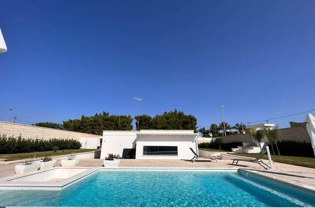 Haus mit Garten kaufen in 73010 San Donato di Lecce (Bild 2)