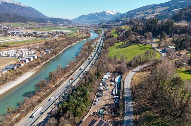 Gewerbeobjekt kaufen in 6070 Ampass (Bild 1)