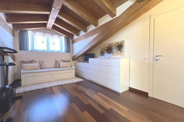 Altbauwohnung kaufen in 34073 Grado (Bild 3)