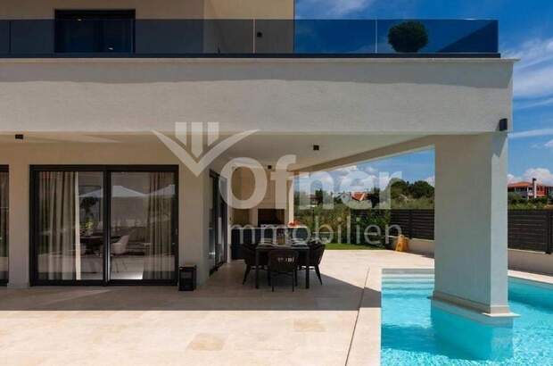 Haus kaufen in 52440 Porec (Bild 4)