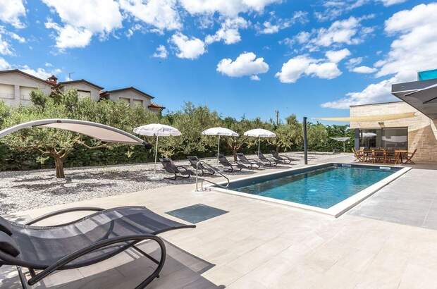 Haus kaufen in 52463 Višnjan (Bild 2)