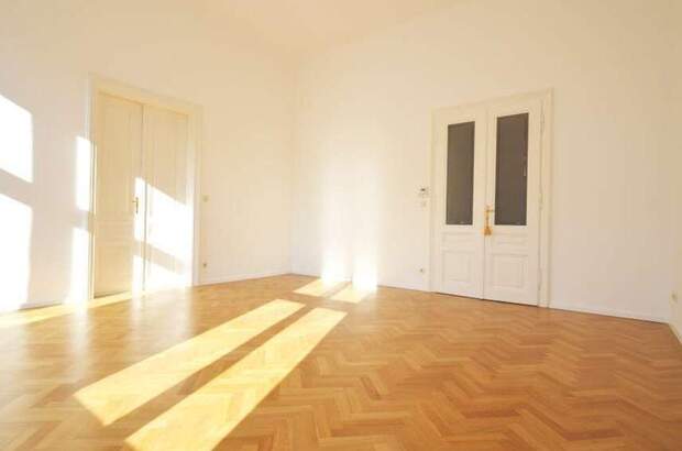 Altbauwohnung mit Balkon mieten in 1090 Wien (Bild 5)