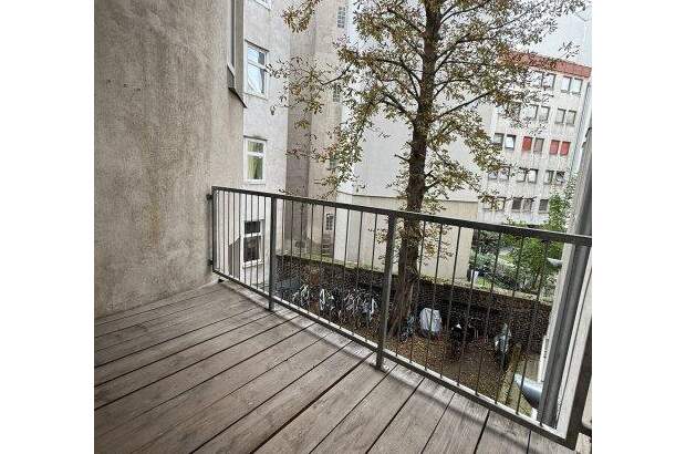 Terrassenwohnung kaufen in 1200 Wien (Bild 1)