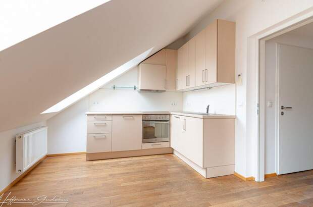 Altbauwohnung mieten in 8010 Graz (Bild 1)