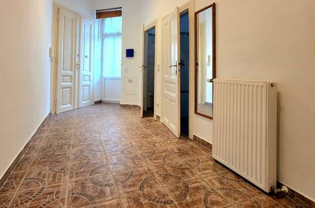 Altbauwohnung mit Balkon kaufen in 1120 Wien (Bild 3)