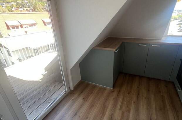Wohnung mit Balkon mieten in 9201 Krumpendorf (Bild 2)