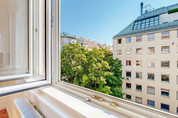 Altbauwohnung mit Balkon kaufen in 1070 Wien (Bild 3)