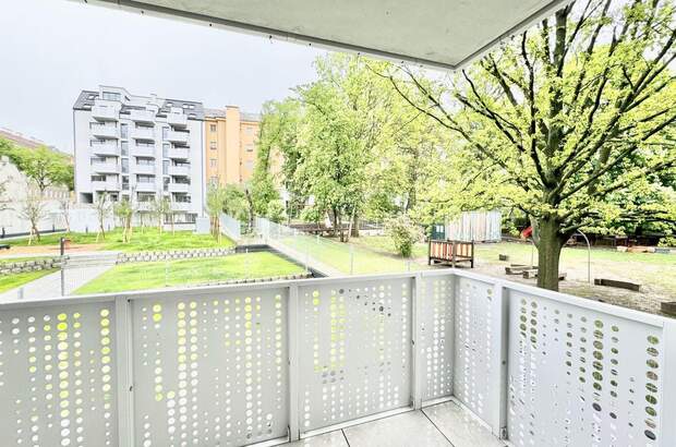 Wohnung mit Balkon kaufen in 1140 Wien (Bild 2)