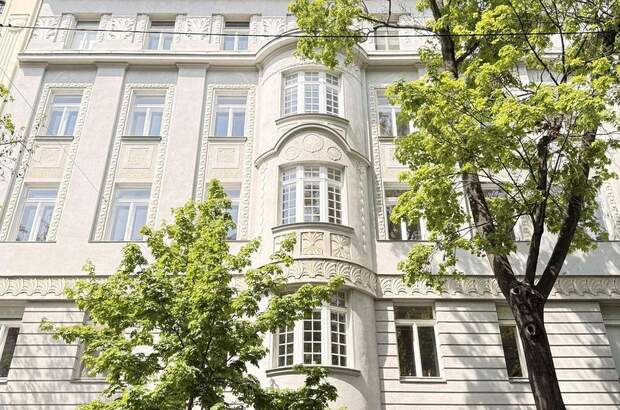 Altbauwohnung mit Balkon mieten in 1040 Wien (Bild 3)