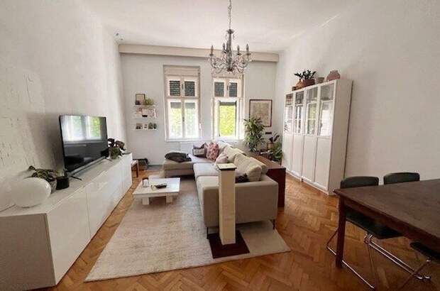 Altbauwohnung mit Balkon mieten in 8010 Graz (Bild 1)