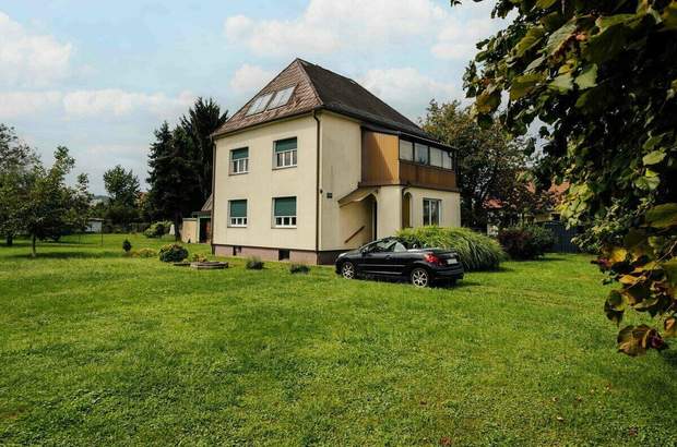 Mehrfamilienhaus kaufen in 8055 Graz (Bild 1)