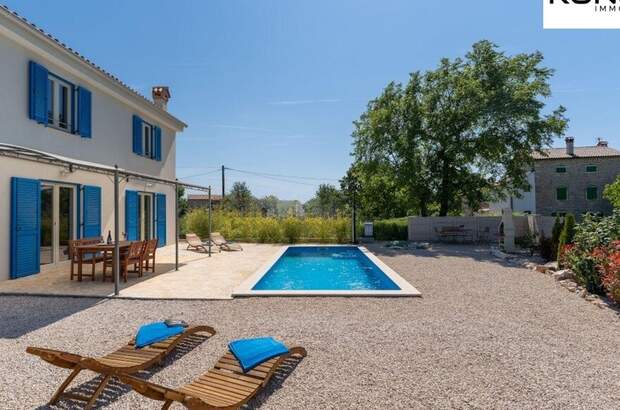 Haus kaufen in 52440 Porec (Bild 3)