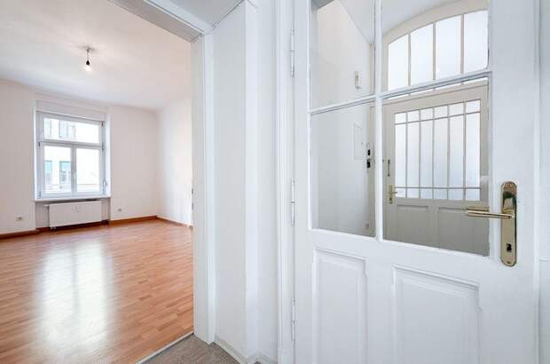 Altbauwohnung kaufen in 8020 Graz (Bild 1)