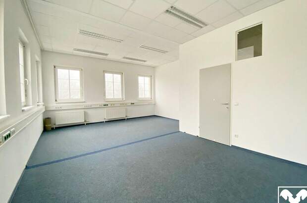 Gewerbeobjekt mieten in 4650 Lambach (Bild 1)