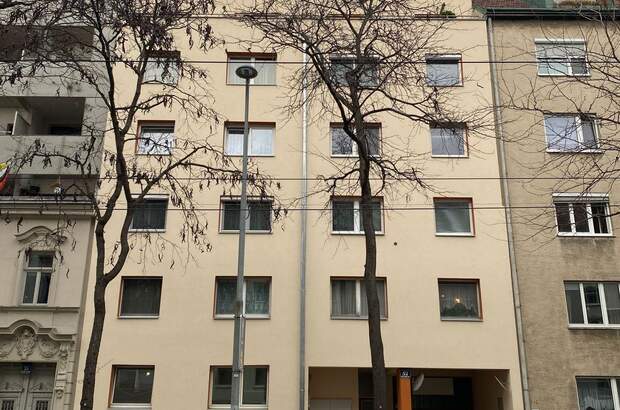 Altbauwohnung kaufen in 1210 Wien (Bild 1)