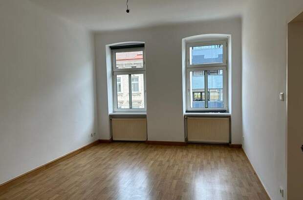 Altbauwohnung mieten in 1140 Wien (Bild 1)