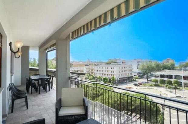 Wohnung mit Balkon kaufen in 30028 Bibione (Bild 2)