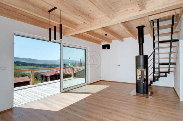 Haus mit Garten kaufen in 38226 Horní Planá (Bild 3)