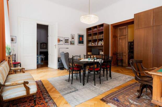 Altbauwohnung mit Balkon kaufen in 8010 Graz (Bild 3)